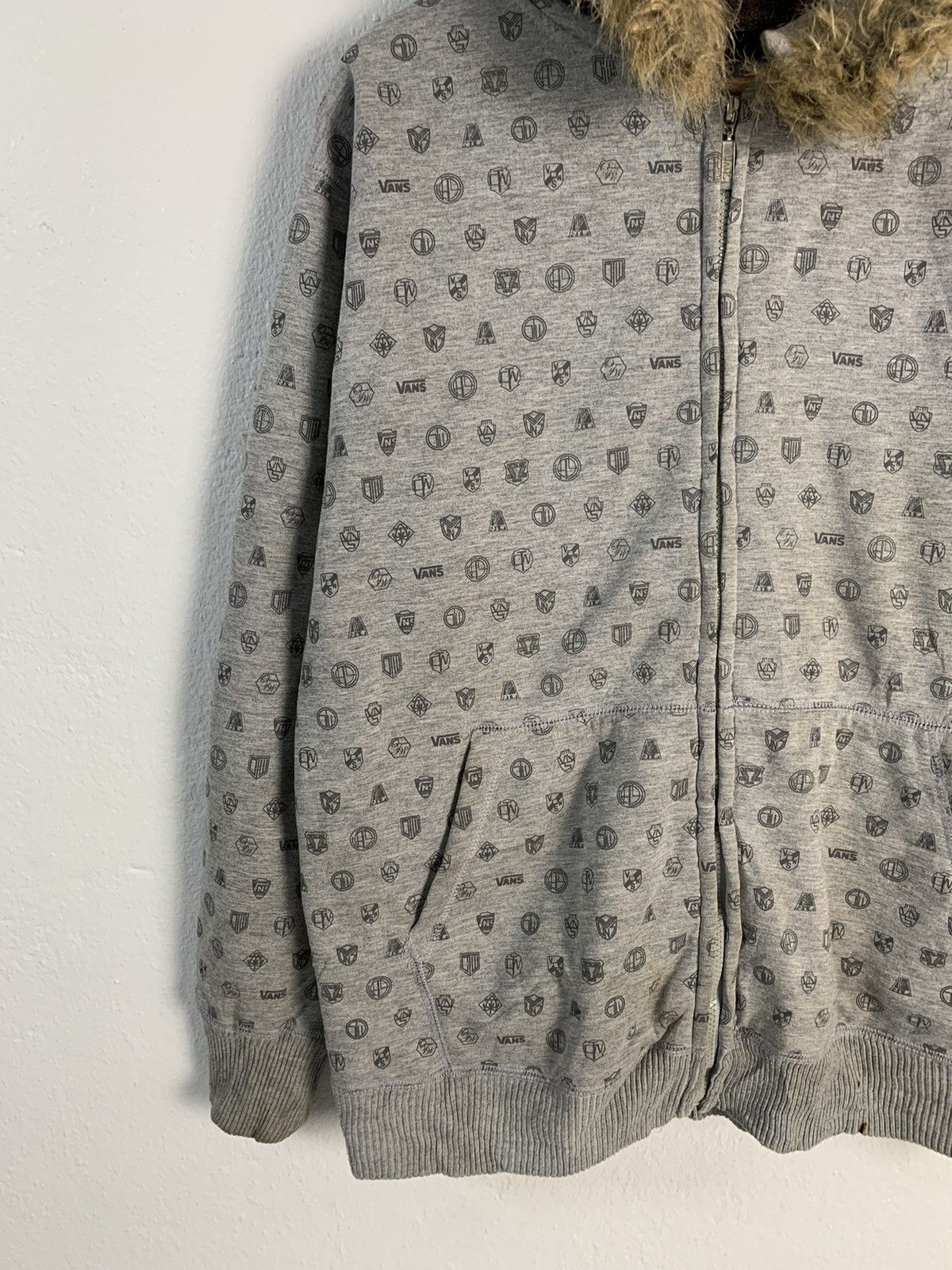 Vans Vans Monogram Zipper Hoodie Size US L / EU 52-54 / 3 - 3 Thumbnail
