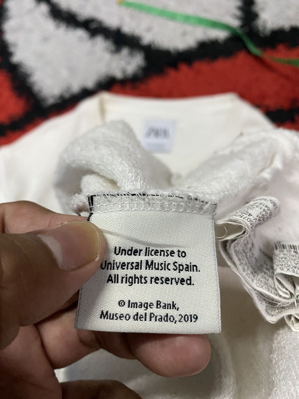 Zara Becoming A Work Of Art Sweatshirt by Zara & Universal Music Size US XL / EU 56 / 4 - 8 Thumbnail
