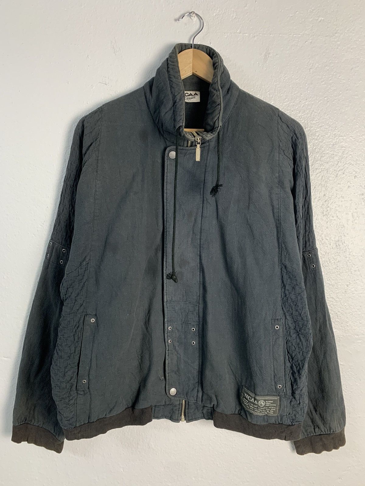 NCAA Vintage NCAA Jacket Size US L / EU 52-54 / 3 - 1 Thumbnail