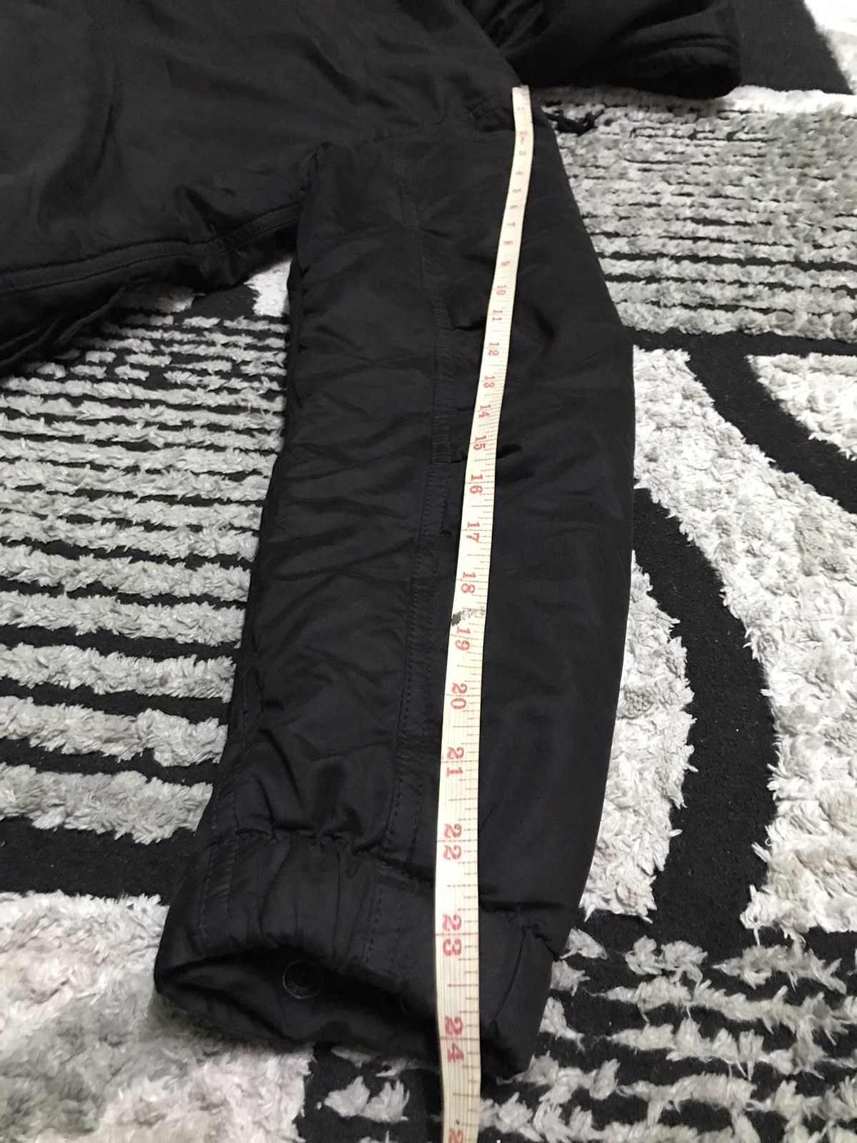 Number (N)ine Number nine padded tactical jacket hooded Size US S / EU 44-46 / 1 - 12 Thumbnail