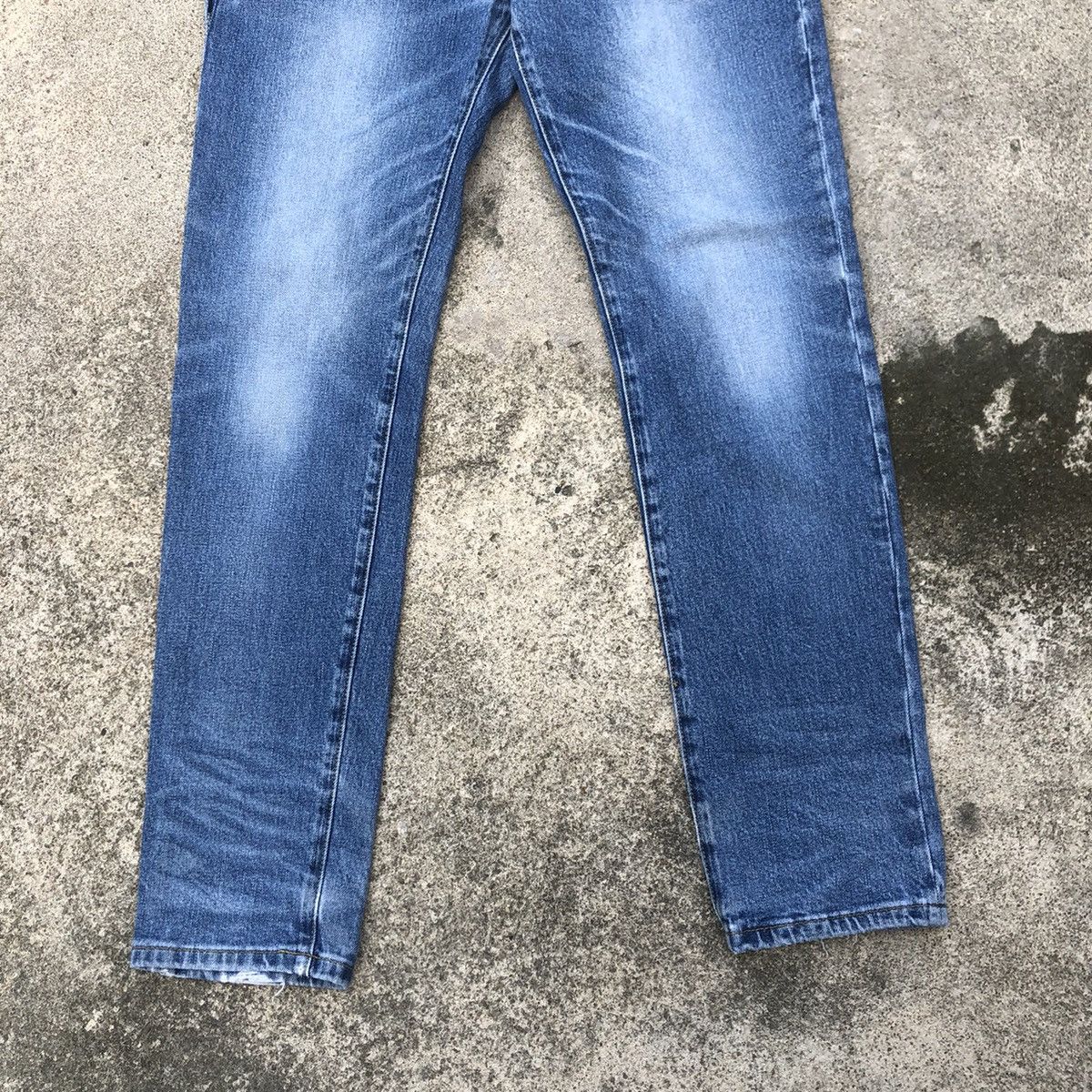 Japanese Brand 🔥Thrash🔥Billvan Stoned Wash Rips Distress Dirty Denim Jeans Size US 32 / EU 48 - 3 Thumbnail