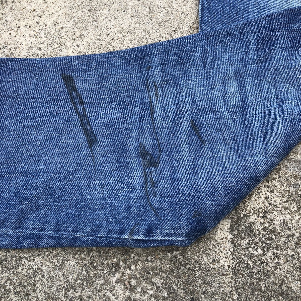 Japanese Brand 🔥Thrash🔥Billvan Stoned Wash Rips Distress Dirty Denim Jeans Size US 32 / EU 48 - 10 Thumbnail