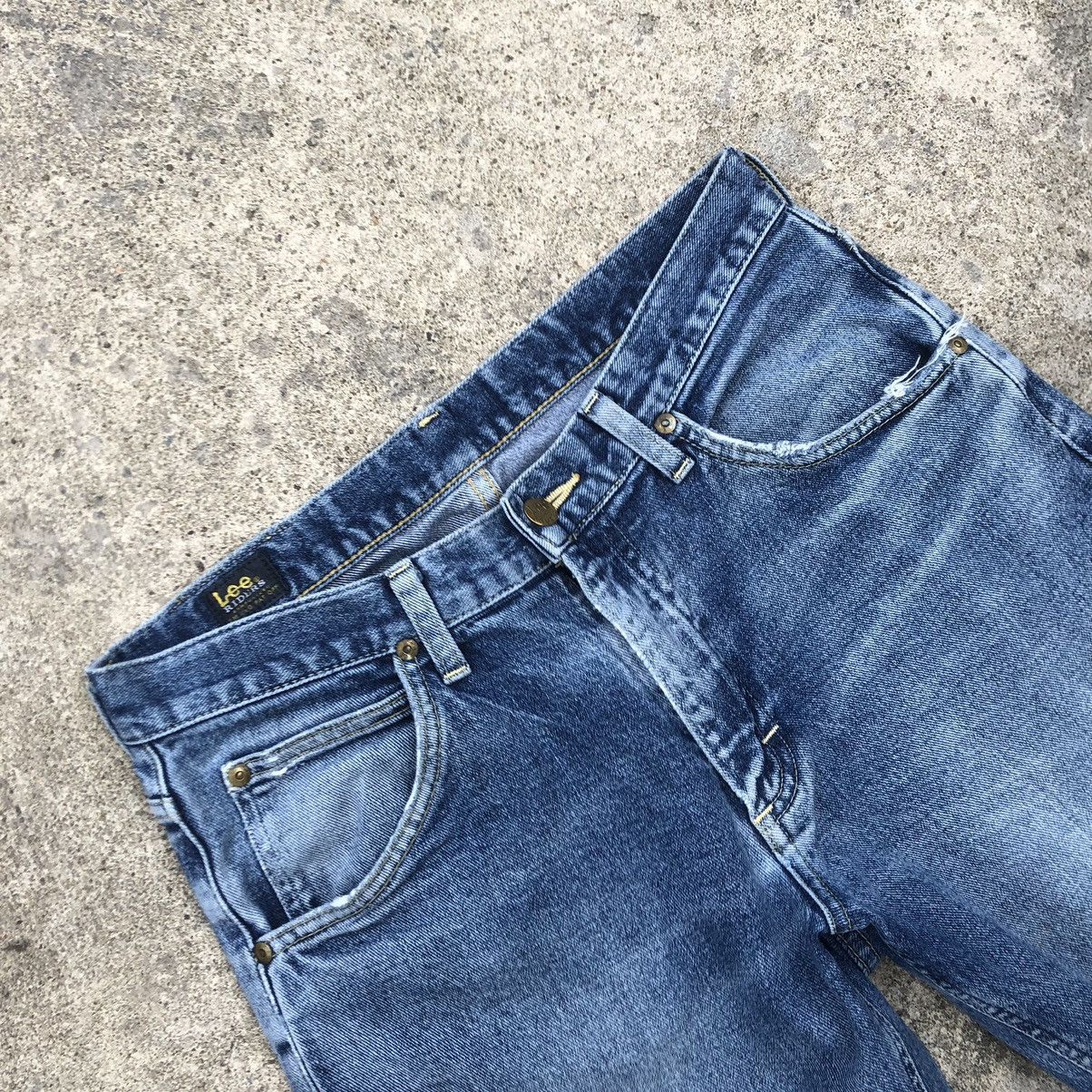 Lee × Vintage 🔥Rare🔥Vintage Lee Riders Stoned Wash Rips Distress Jeans Size US 31 - 10 Thumbnail