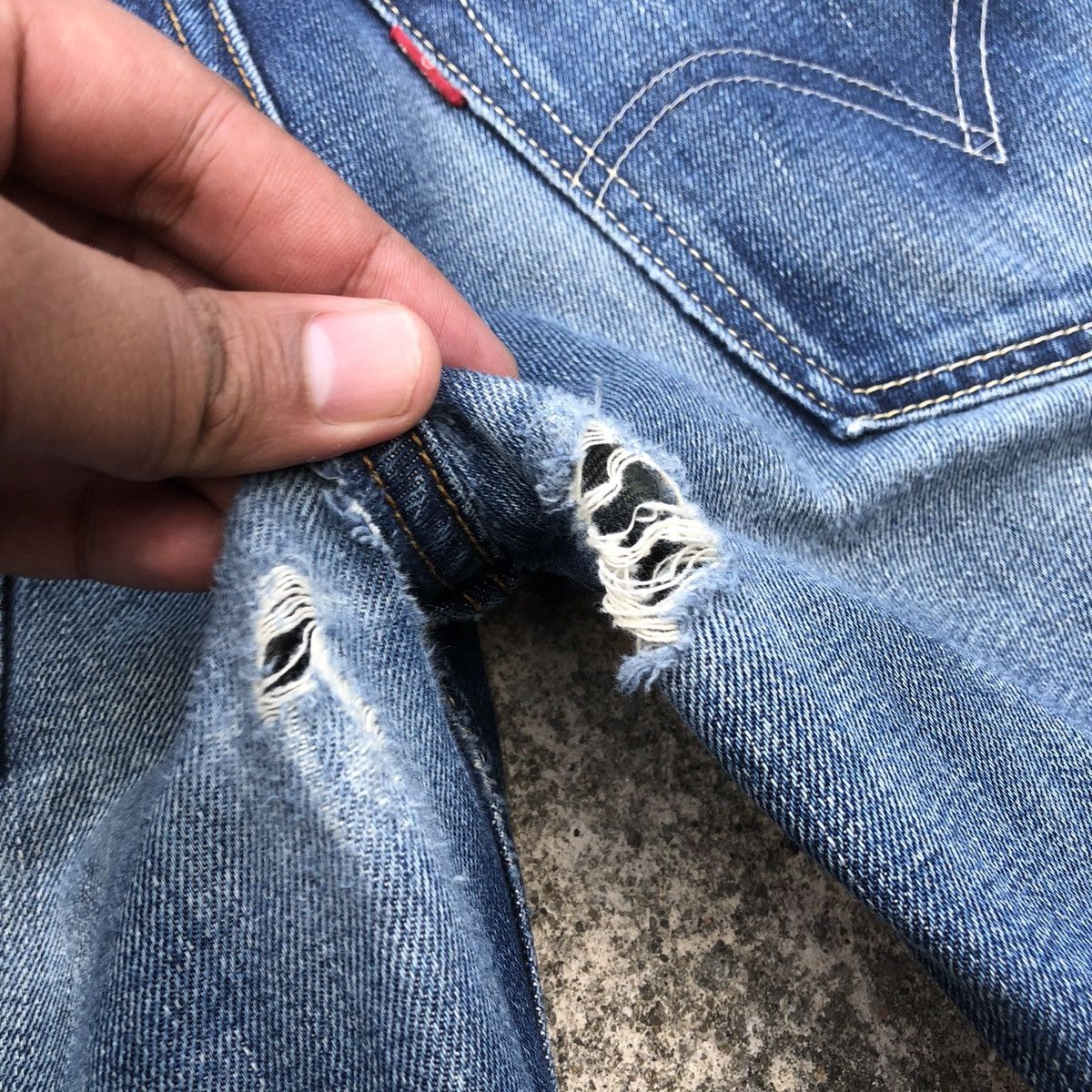 Levi's × Vintage 🔥Trash🔥Vintage Levis 502 Rips Distress Selvedge Dirty Denim Size US 32 / EU 48 - 11 Thumbnail
