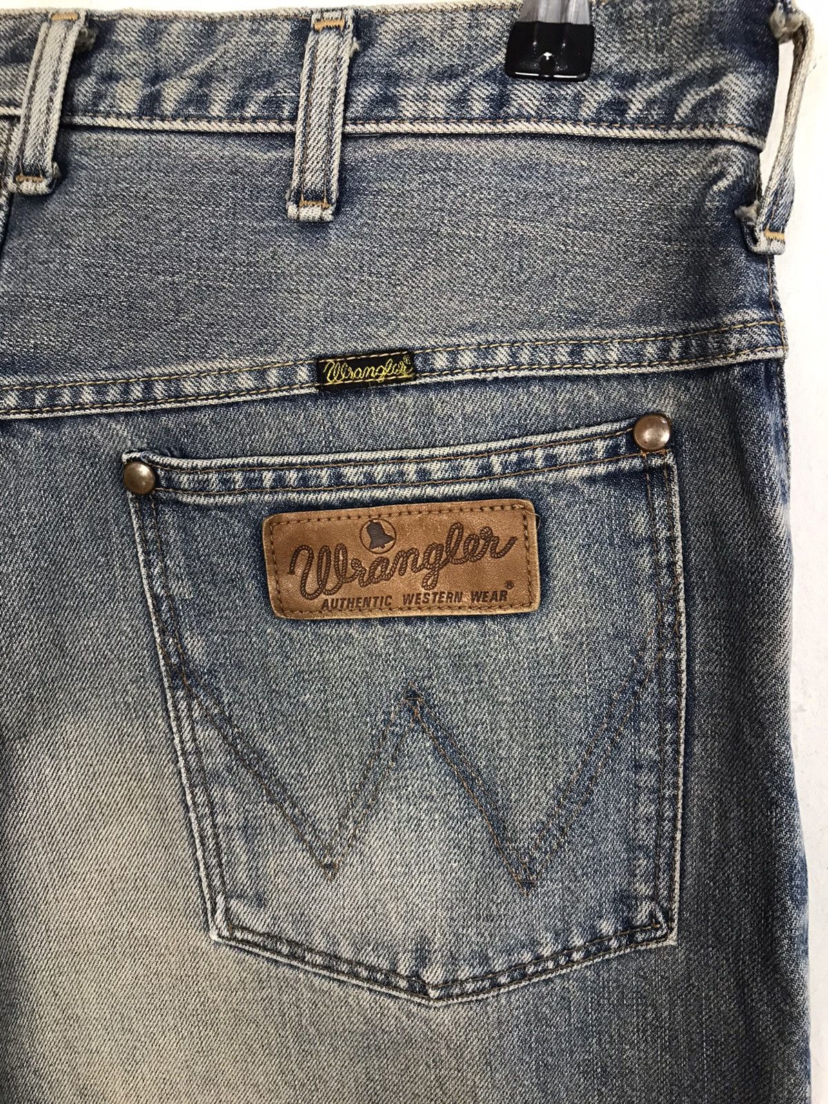 Vintage × Wrangler Vtg Wrangler Authentic Western Wear Selvedge Faded Colour Size US 33 - 12 Thumbnail