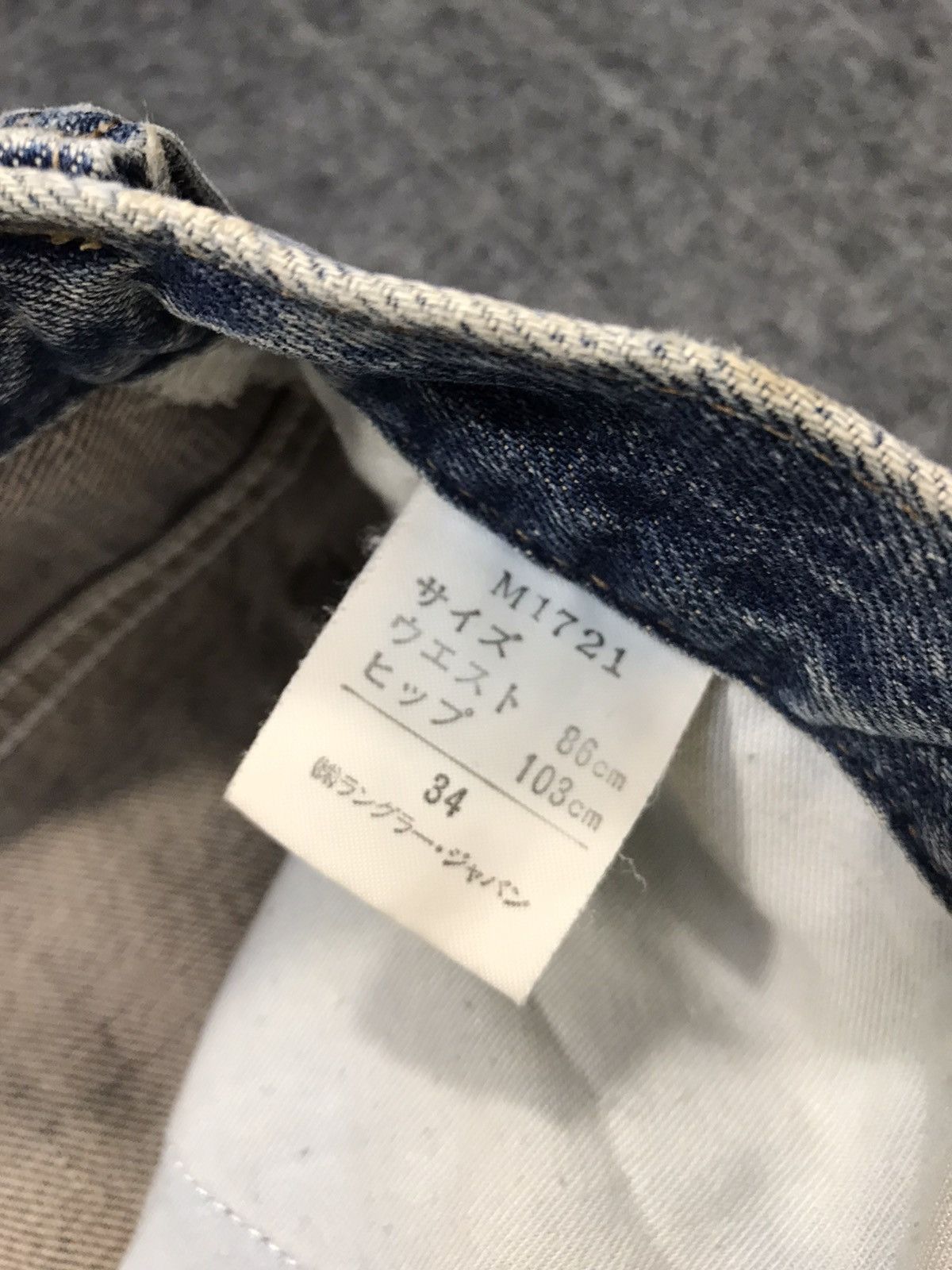 Vintage × Wrangler Vtg Wrangler Authentic Western Wear Selvedge Faded Colour Size US 33 - 15 Thumbnail