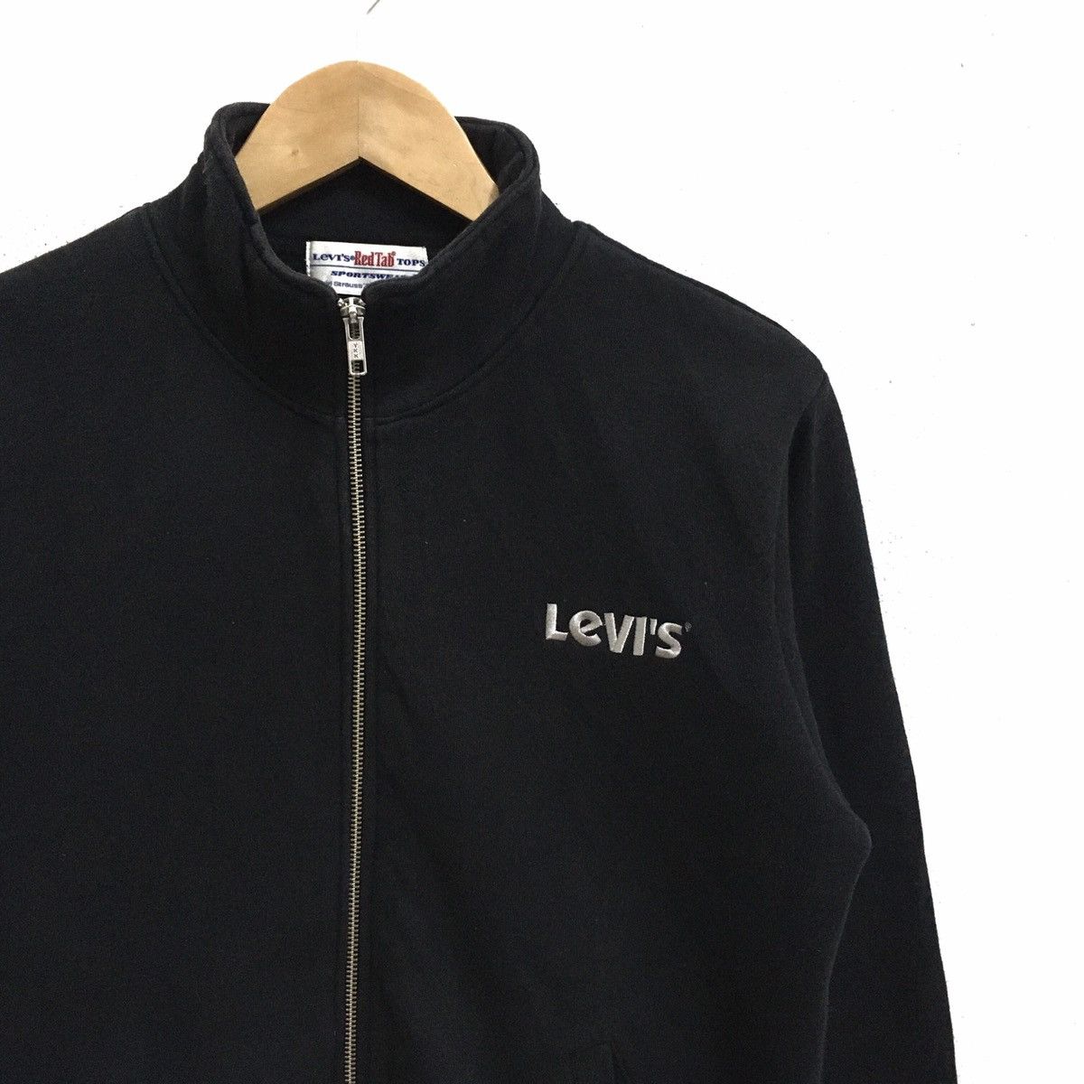 Levi's × Levi's Vintage Clothing × Vintage VINTAGE LEVIS STRAUSS SMALL LOGO ZIPPER SWEATER Size US S / EU 44-46 / 1 - 3 Thumbnail