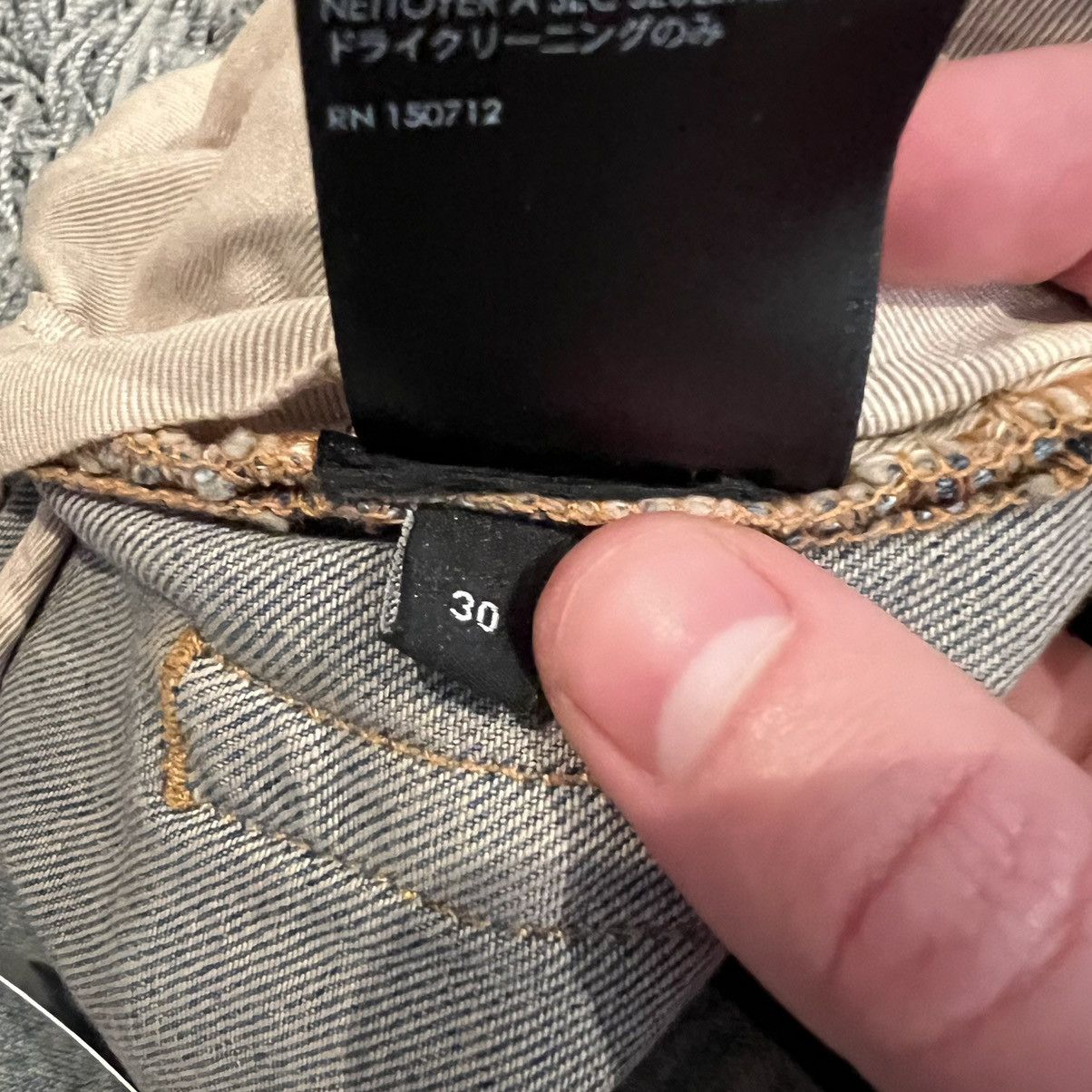 Amiri Amiri bandana jeans denim stars logo MX1 tapered stack Size US 30 / EU 46 - 11 Thumbnail