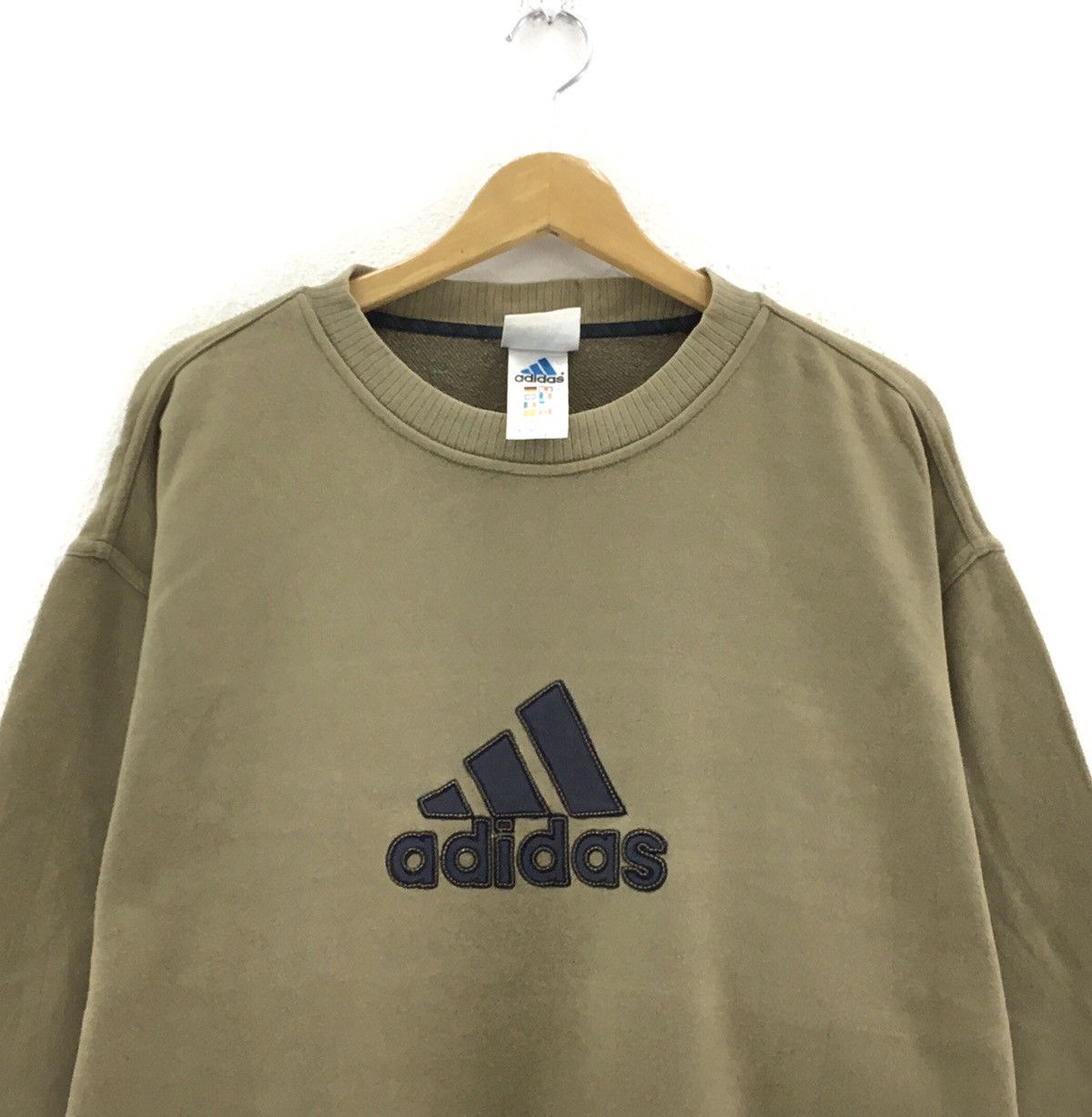 Adidas Vintage 90s Adidas Sweatshirt Big Logo Size US M / EU 48-50 / 2 - 4 Thumbnail