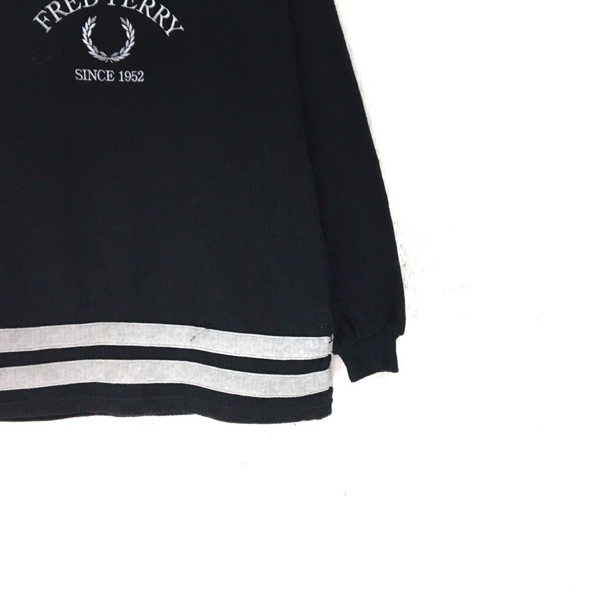 Fred Perry Vintage 90s Fred Perry Sweiatshirt Big Logo Size US L / EU 52-54 / 3 - 7 Thumbnail