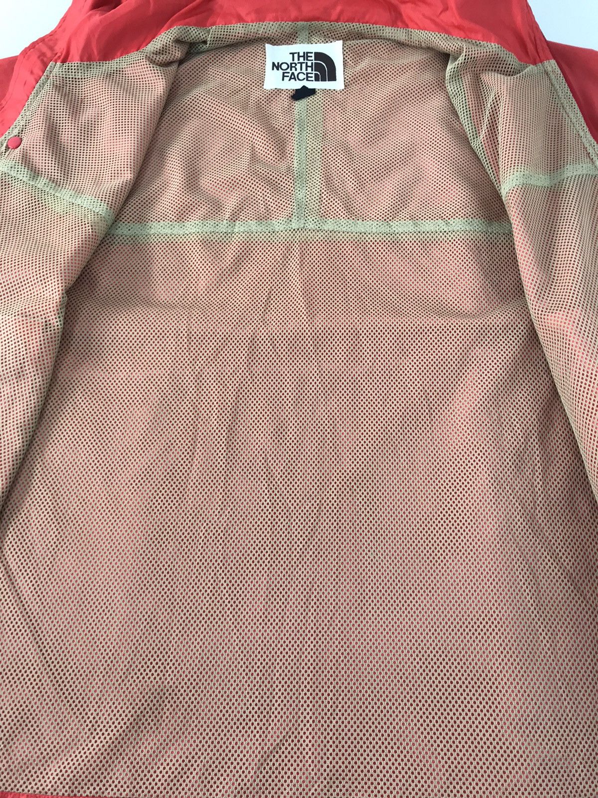 The North Face The North Face Windbreaker Red Jacket Zipper Nylon Inner Size US M / EU 48-50 / 2 - 5 Thumbnail