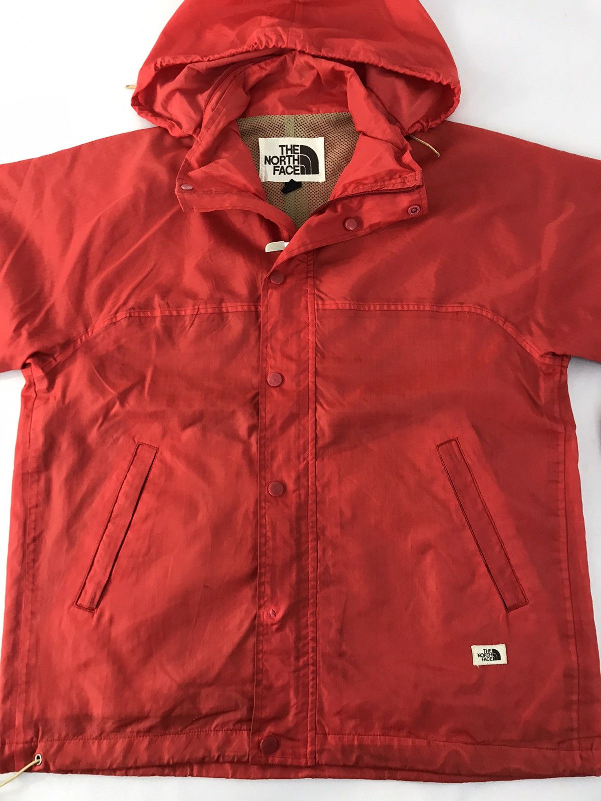 The North Face The North Face Windbreaker Red Jacket Zipper Nylon Inner Size US M / EU 48-50 / 2 - 2 Thumbnail