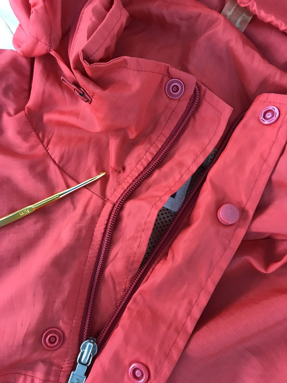 The North Face The North Face Windbreaker Red Jacket Zipper Nylon Inner Size US M / EU 48-50 / 2 - 12 Thumbnail