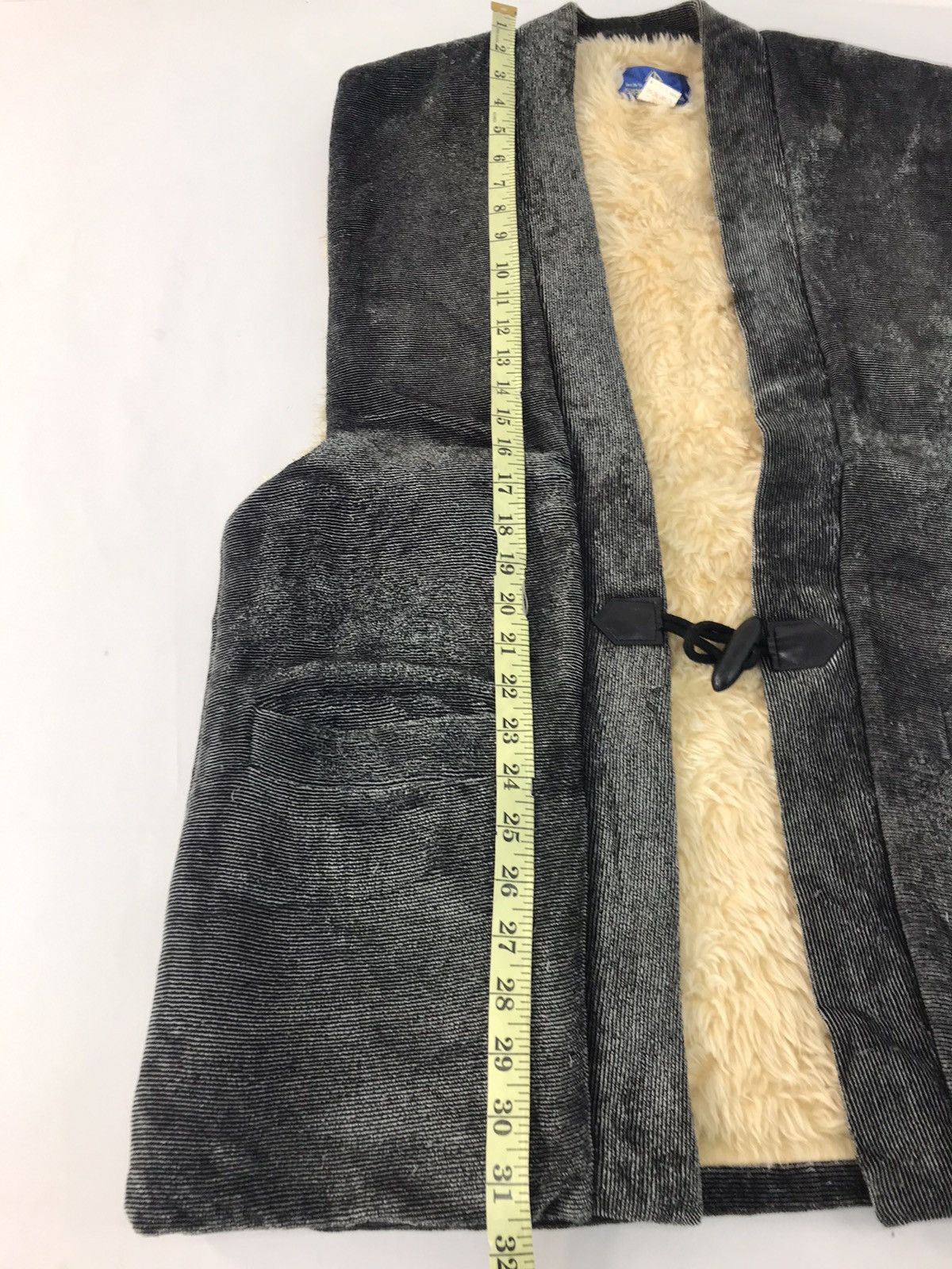 Japanese Brand × Vintage Siera Blanca Padded Fluffy Sleeveless Vest Design Designer Size US M / EU 48-50 / 2 - 8 Thumbnail