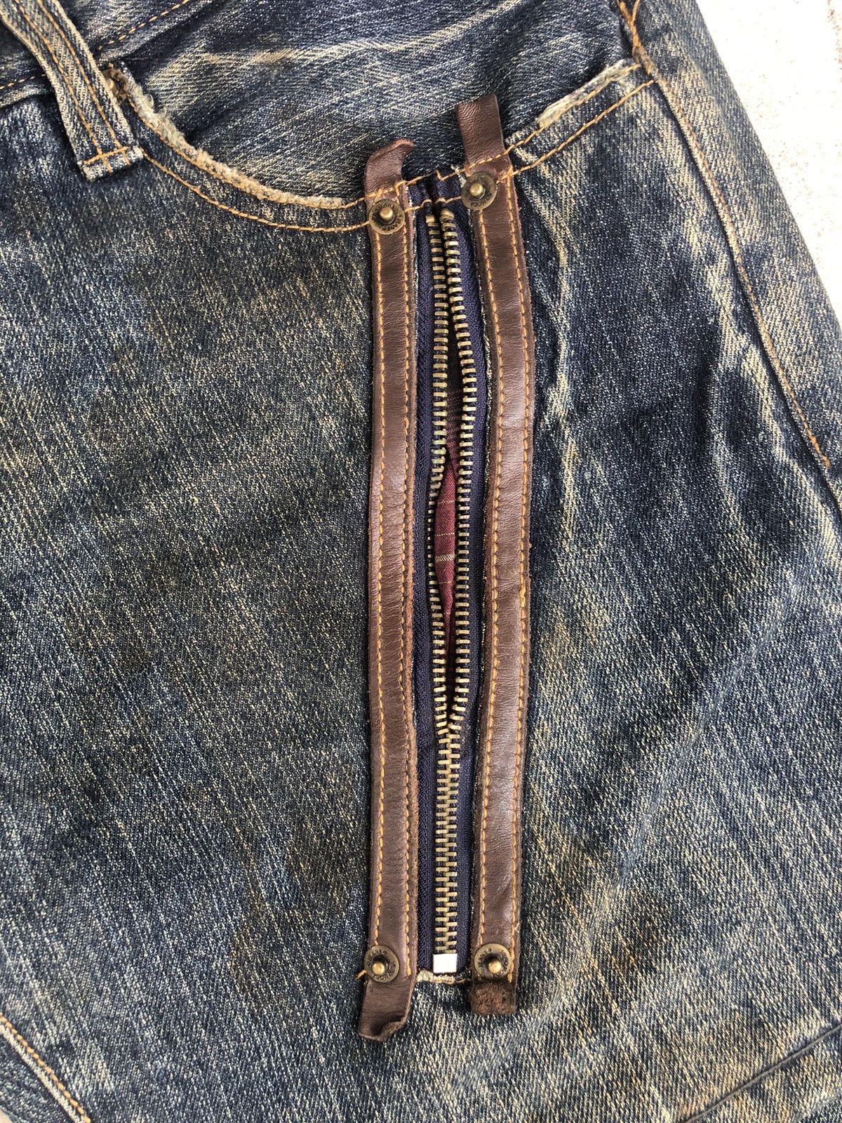Japanese Brand Japanese Rosa Double Waist Distressed Jeans Size US 31 - 17 Thumbnail