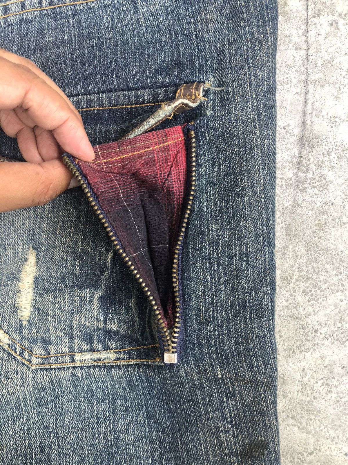 Japanese Brand Japanese Rosa Double Waist Distressed Jeans Size US 31 - 16 Thumbnail