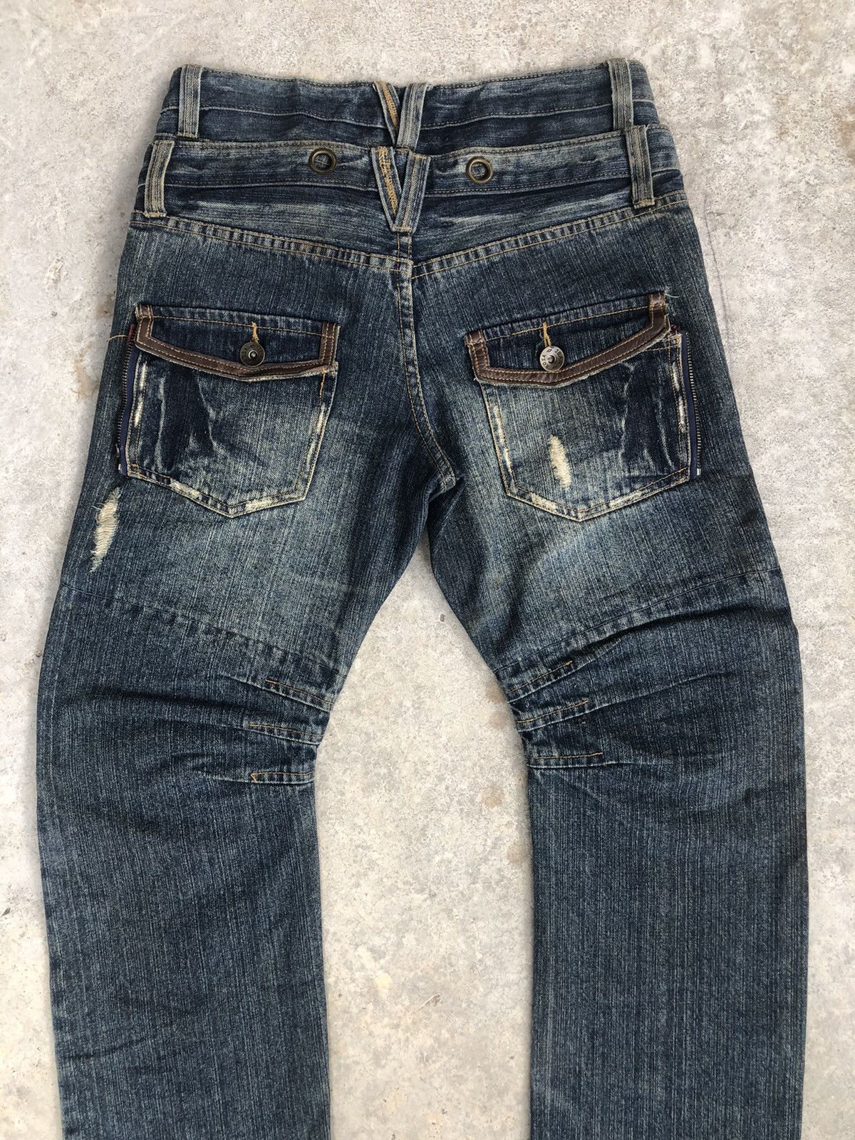 Japanese Brand Japanese Rosa Double Waist Distressed Jeans Size US 31 - 8 Thumbnail