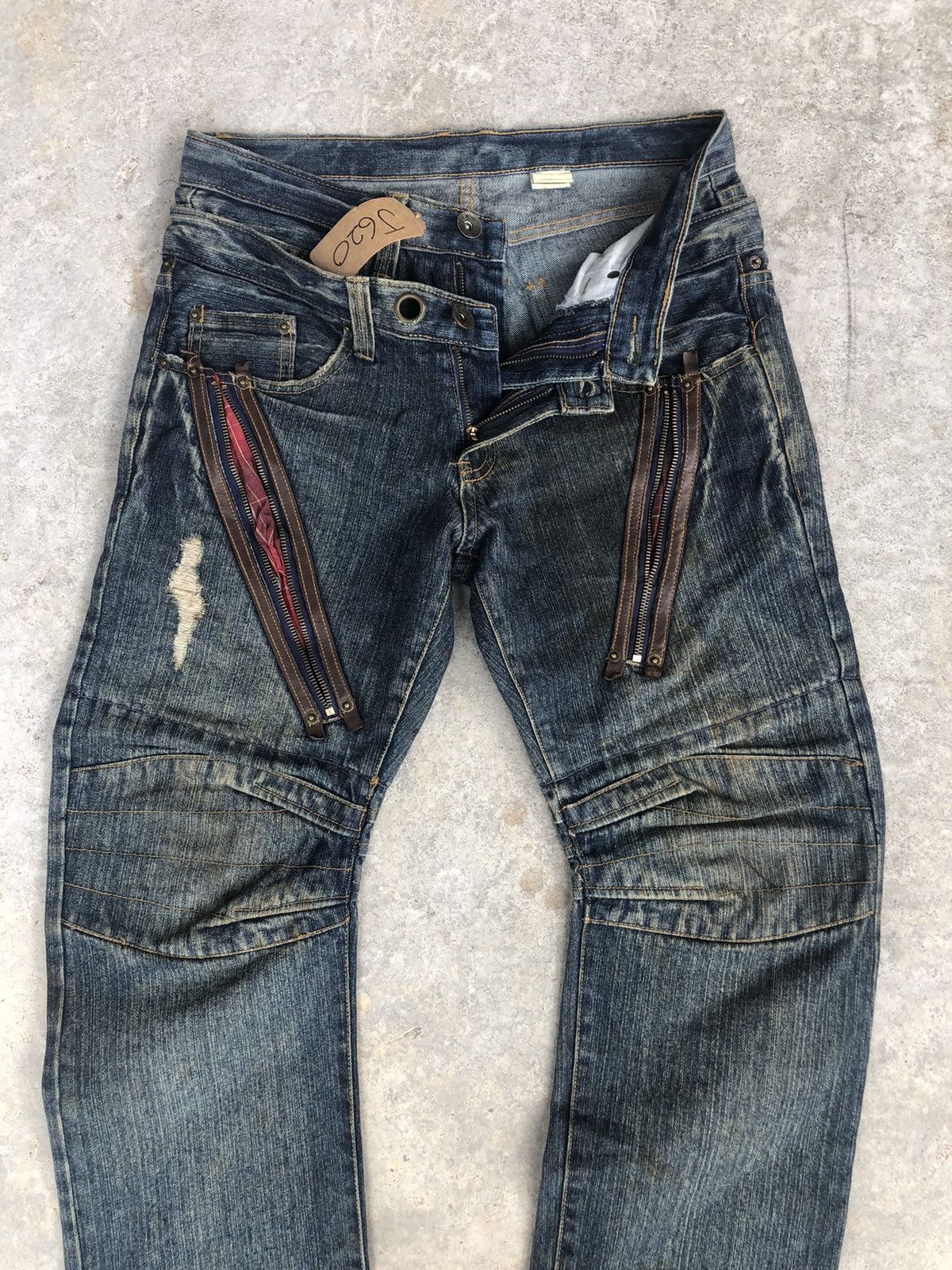 Japanese Brand Japanese Rosa Double Waist Distressed Jeans Size US 31 - 3 Thumbnail