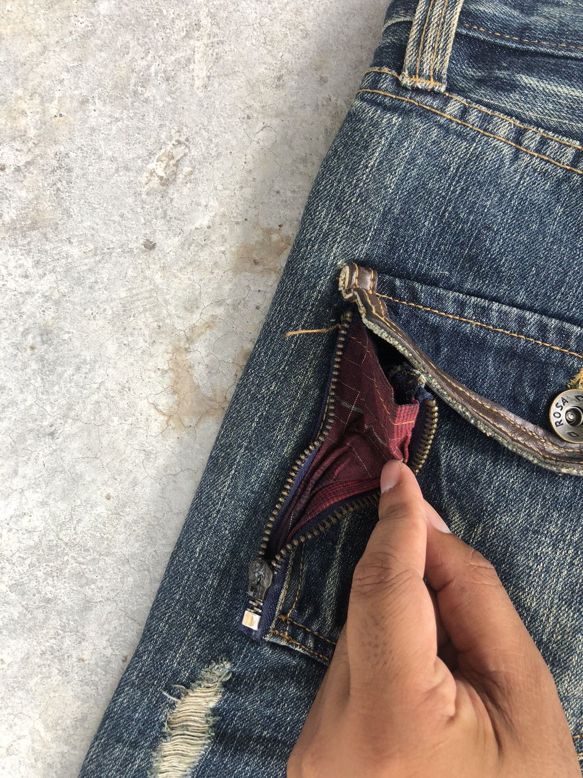 Japanese Brand Japanese Rosa Double Waist Distressed Jeans Size US 31 - 18 Thumbnail