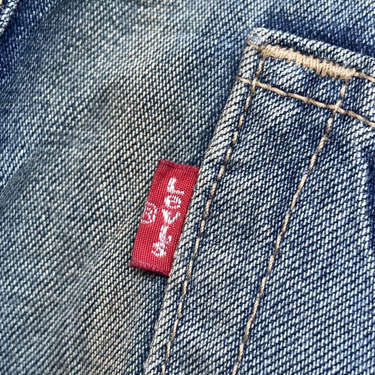 Levi's Vintage Clothing Vintage Levi's 569 Loose Straight Baggy Faded Size US 29 - 16 Thumbnail