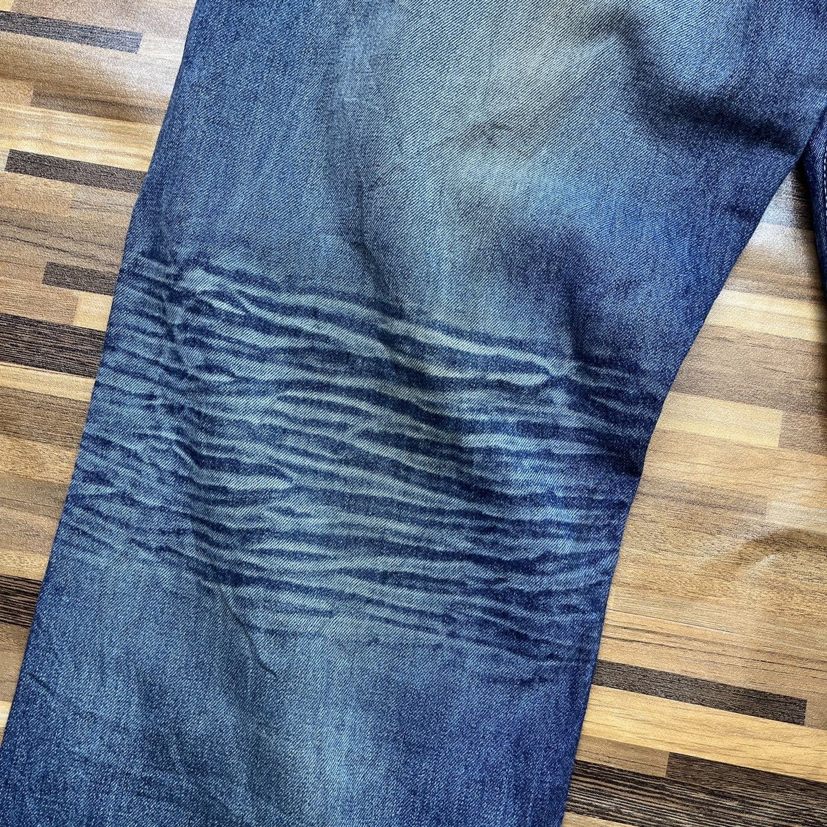 Levi's Vintage Clothing Vintage Levi's 569 Loose Straight Baggy Faded Size US 29 - 15 Thumbnail