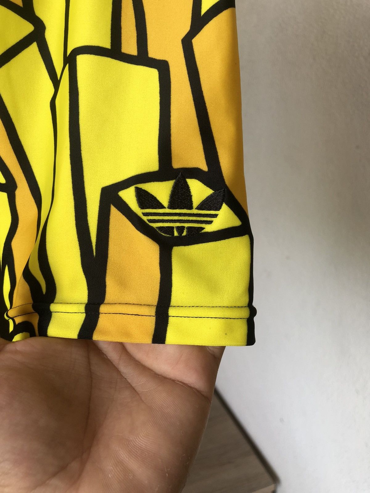 Adidas × Jeremy Scott Rare❗️Jeremy Scott x Adidas Short Pants with Fries Print Size US 28 / EU 44 - 7 Thumbnail