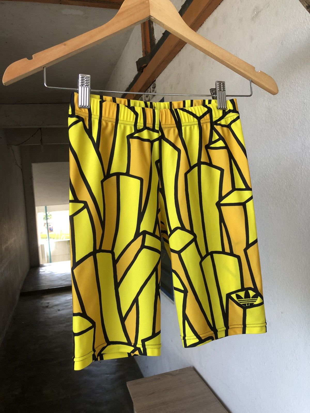 Adidas × Jeremy Scott Rare❗️Jeremy Scott x Adidas Short Pants with Fries Print Size US 28 / EU 44 - 6 Thumbnail