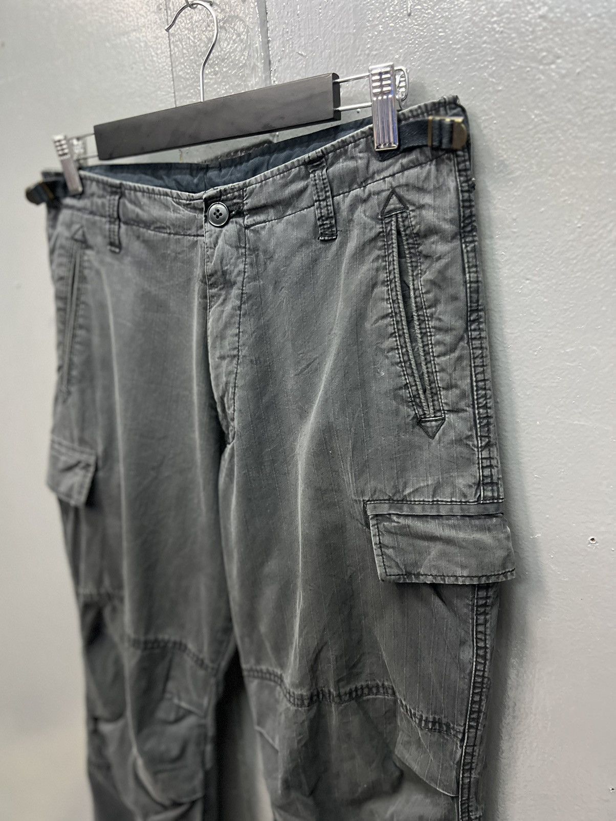 Takeo Kikuchi TAKEO KIKUCHI CARGO PANTS SIZE 30 Size US 30 / EU 46 - 3 Thumbnail