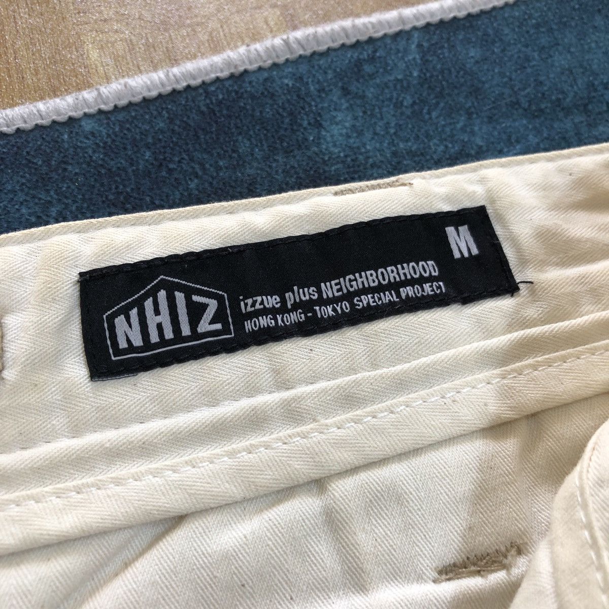 Japanese Brand × Neighborhood × izzue Neighborhood x Izzue Military Chino Khaki Distressed Pant Size US 32 / EU 48 - 8 Thumbnail