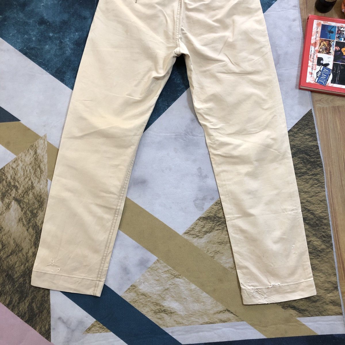 Japanese Brand × Neighborhood × izzue Neighborhood x Izzue Military Chino Khaki Distressed Pant Size US 32 / EU 48 - 11 Thumbnail