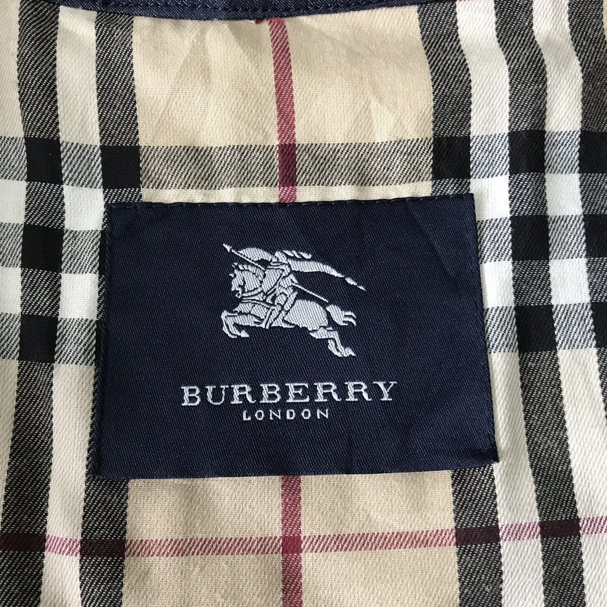 Burberry Burberry London Quilted Jacket Checkered Inner Size 40 Size S / US 4 / IT 40 - 18 Thumbnail