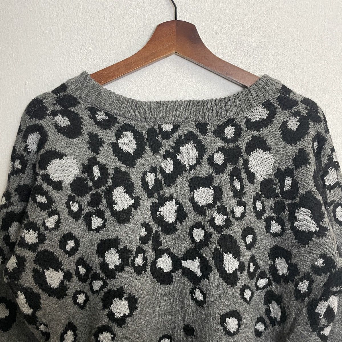 Homespun Knitwear Vintage Vers Leopard Motive Knitwear Sweater Size US M / EU 48-50 / 2 - 11 Thumbnail