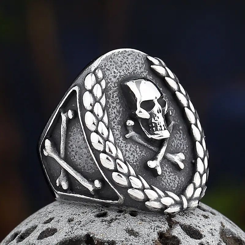 Vintage Cavarium Skull Ring Size ONE SIZE - 3 Thumbnail