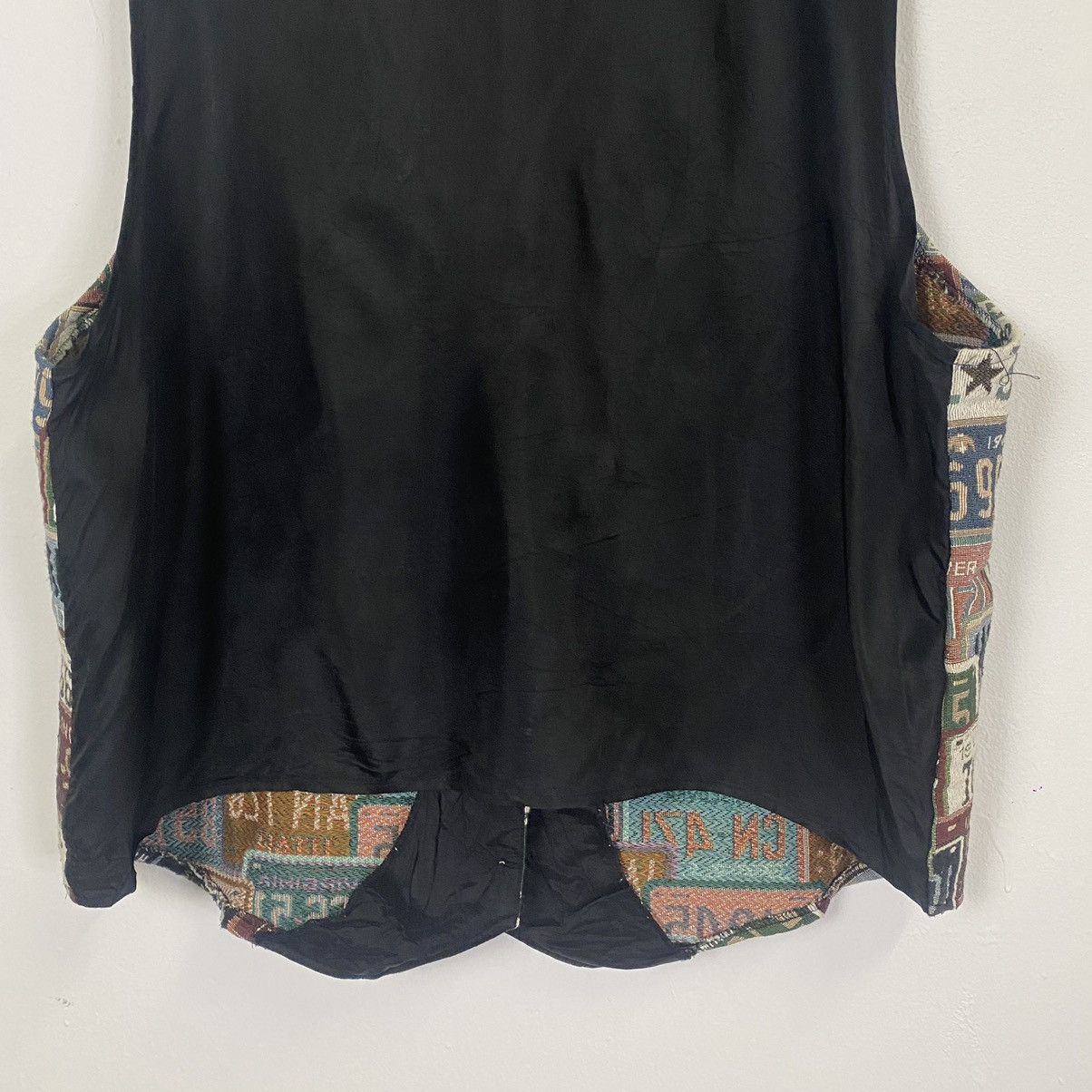 Other Vintage Fitting Image Art Vest Size US XXL / EU 58 / 5 - 7 Thumbnail