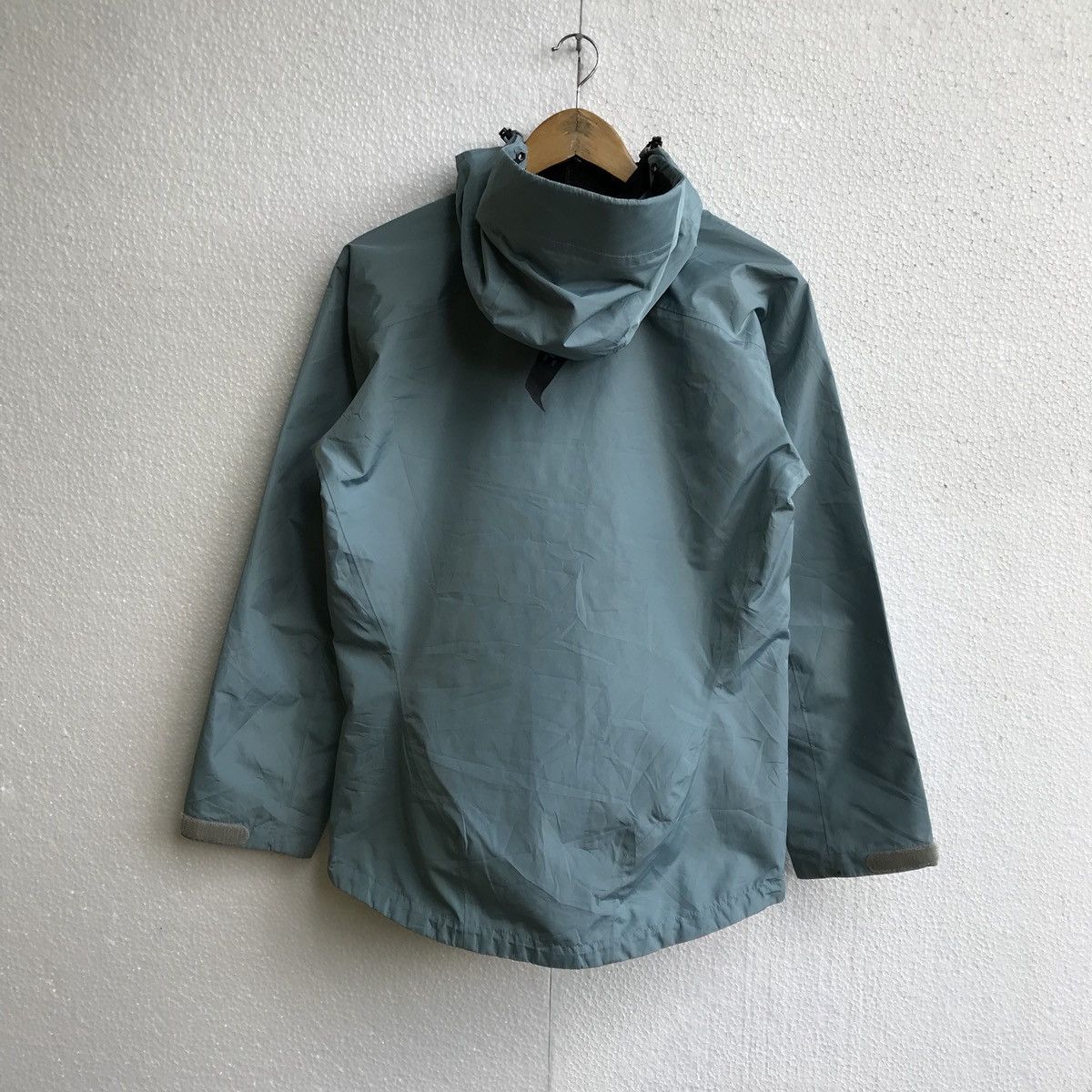 Haglofs Haglofs Waterproof Hoodie Women Jacket Size S / US 4 / IT 40 - 2 Thumbnail