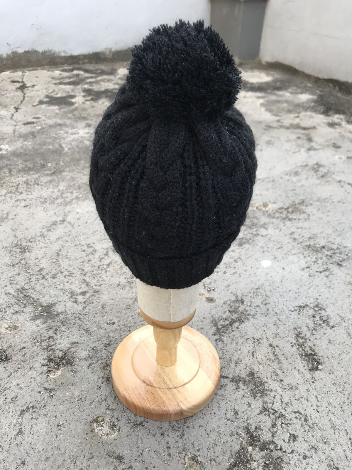 Playboy playboy bunny gold embroidery logo streetwear beanie hat Size ONE SIZE - 4 Thumbnail