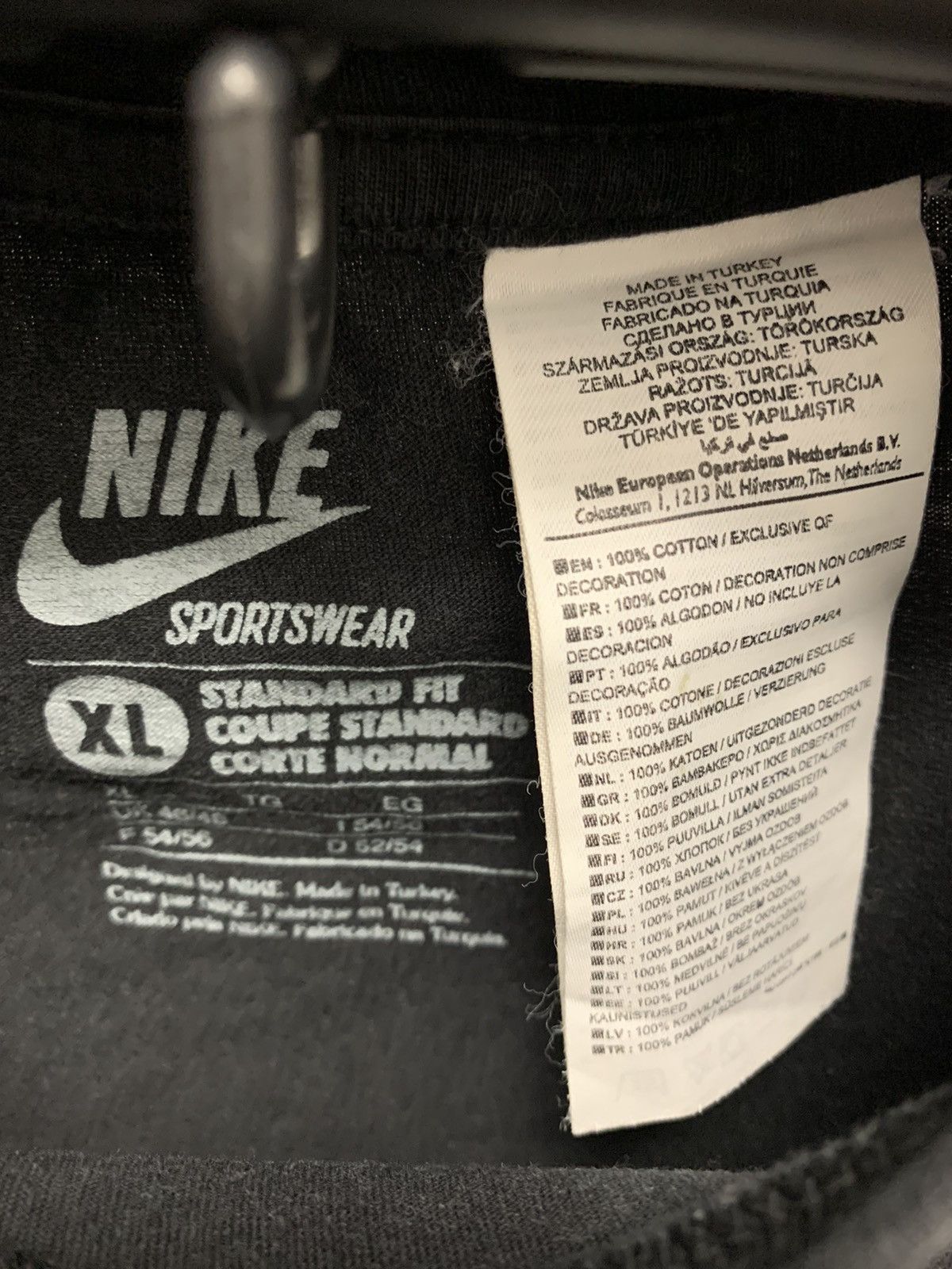 Nike Nike vintage black t-shirt Xl sz 2000th Size US XL / EU 56 / 4 - 3 Thumbnail