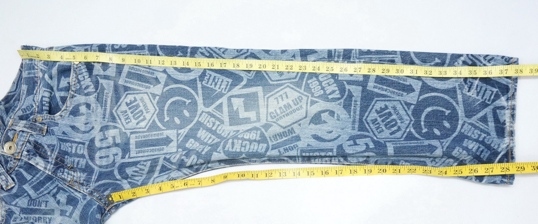 Japanese Brand CO & LU Japan All OverPrint Smiley Denim Japan Pop Art DHL Size US 33 - 12 Thumbnail