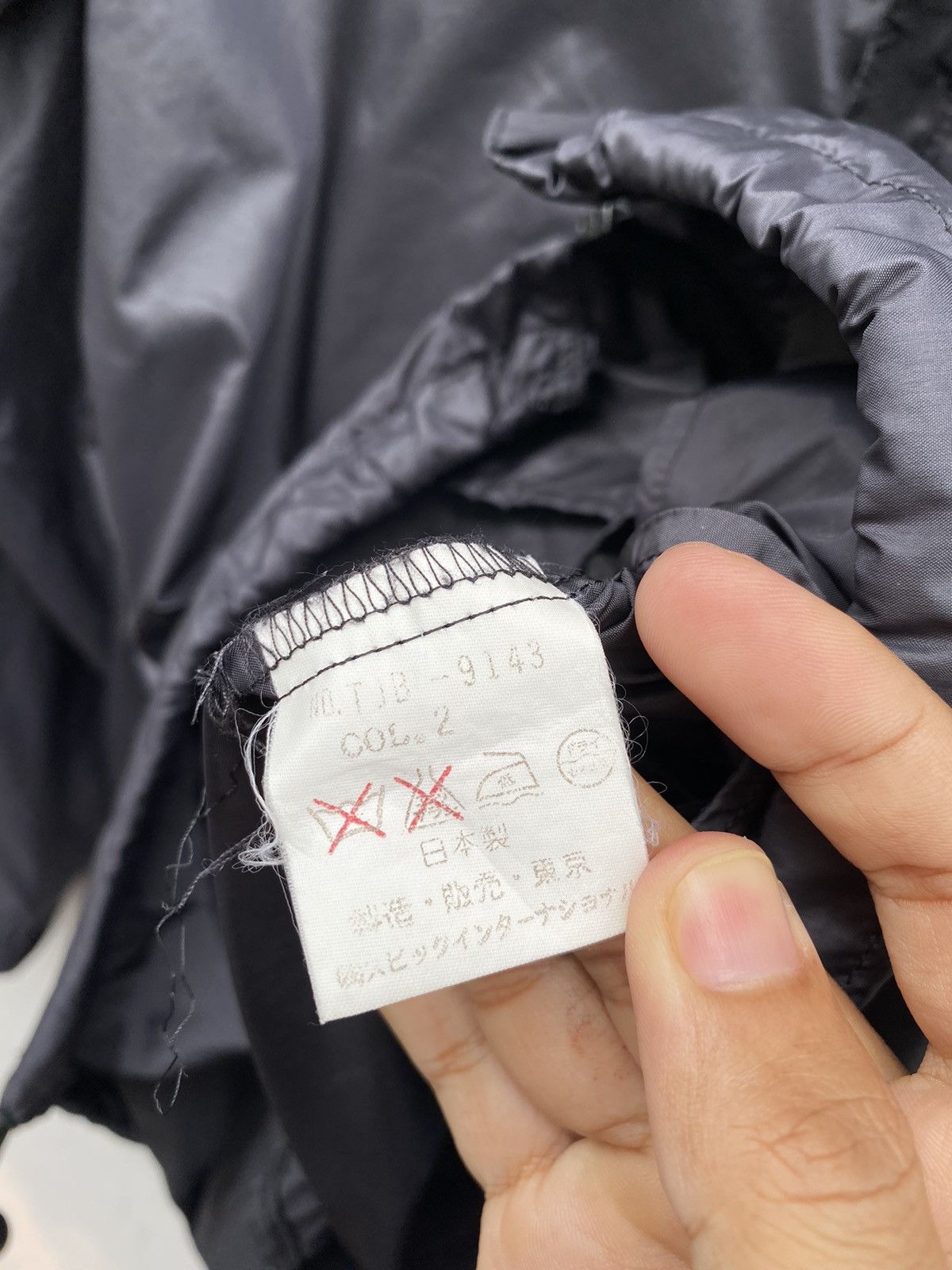 Japanese Brand × Tornado Mart 💥Rare💥2 in 1 Tornado Mart Japan Light Jacket = Bag Size US M / EU 48-50 / 2 - 10 Thumbnail