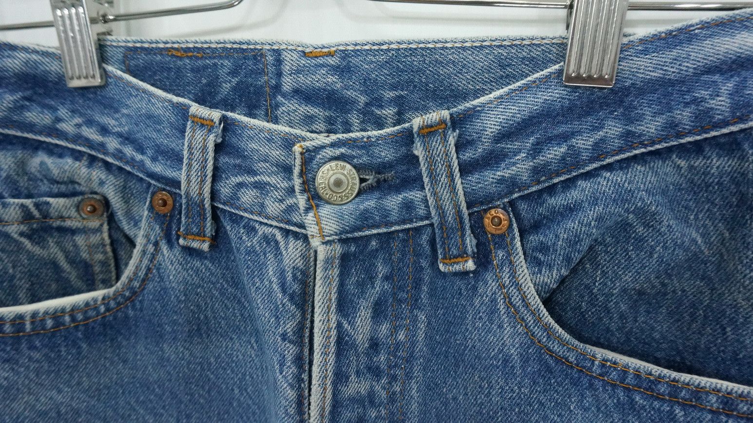 Levi's Vintage Clothing Vintage 80s Levi's 26501 Aging Smiley Paint Blue Jeans LG1 Size US 26 / EU 42 - 6 Thumbnail
