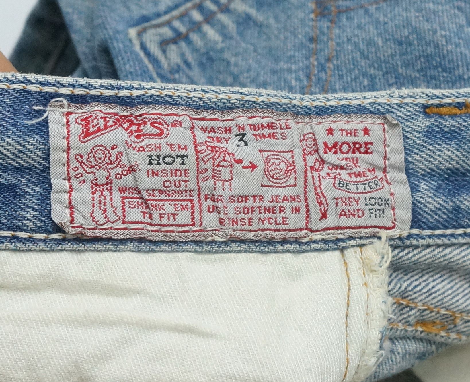Levi's Vintage Clothing Vintage 80s Levi's 26501 Aging Smiley Paint Blue Jeans LG1 Size US 26 / EU 42 - 20 Thumbnail