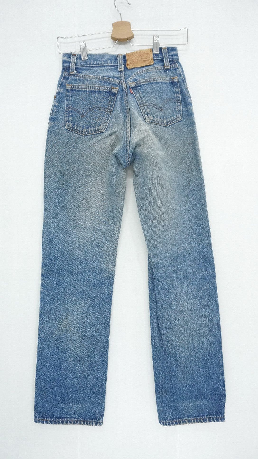 Levi's Vintage Clothing Vintage 80s Levi's 26501 Aging Smiley Paint Blue Jeans LG1 Size US 26 / EU 42 - 2 Thumbnail