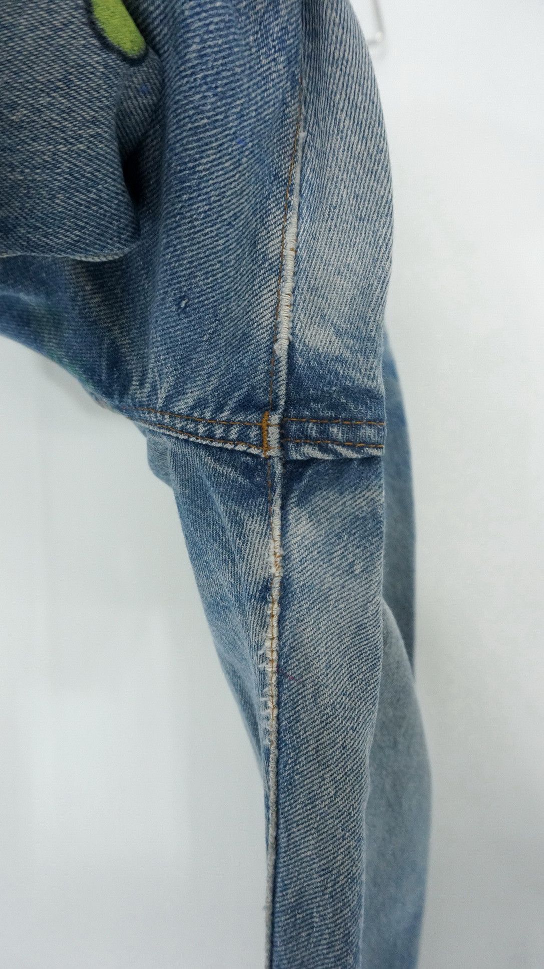 Levi's Vintage Clothing Vintage 80s Levi's 26501 Aging Smiley Paint Blue Jeans LG1 Size US 26 / EU 42 - 11 Thumbnail