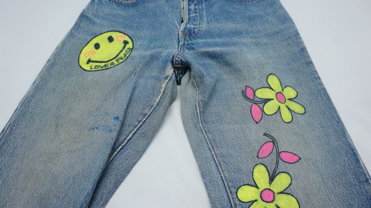 Levi's Vintage Clothing Vintage 80s Levi's 26501 Aging Smiley Paint Blue Jeans LG1 Size US 26 / EU 42 - 23 Thumbnail