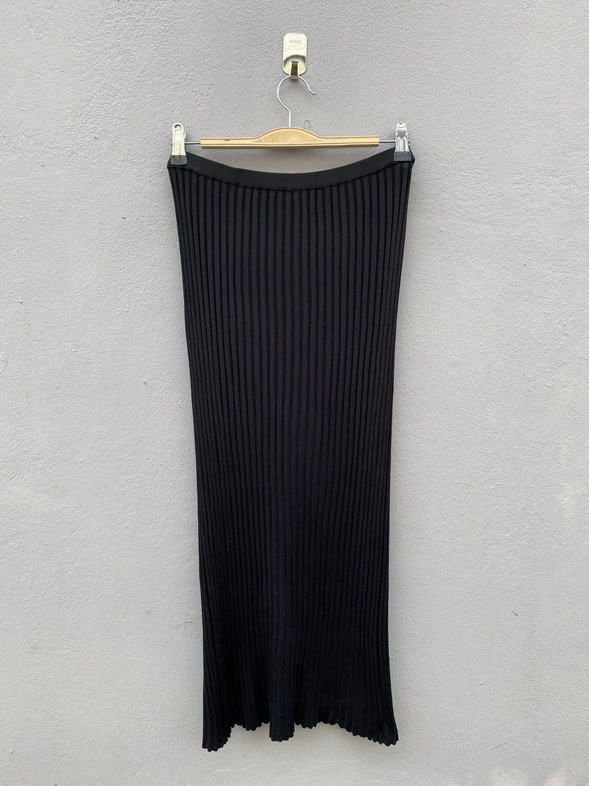 Designer × Toteme totême pleated sculptural skirt Size 28" / US 6 / IT 42 - 7 Thumbnail