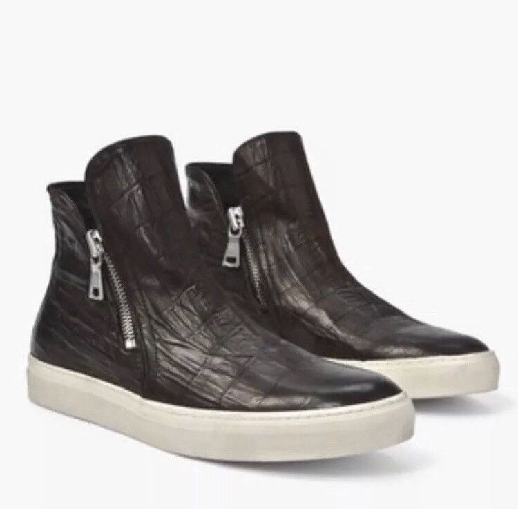 John Varvatos Reed wire insert double zip sneaker. Size 9.5