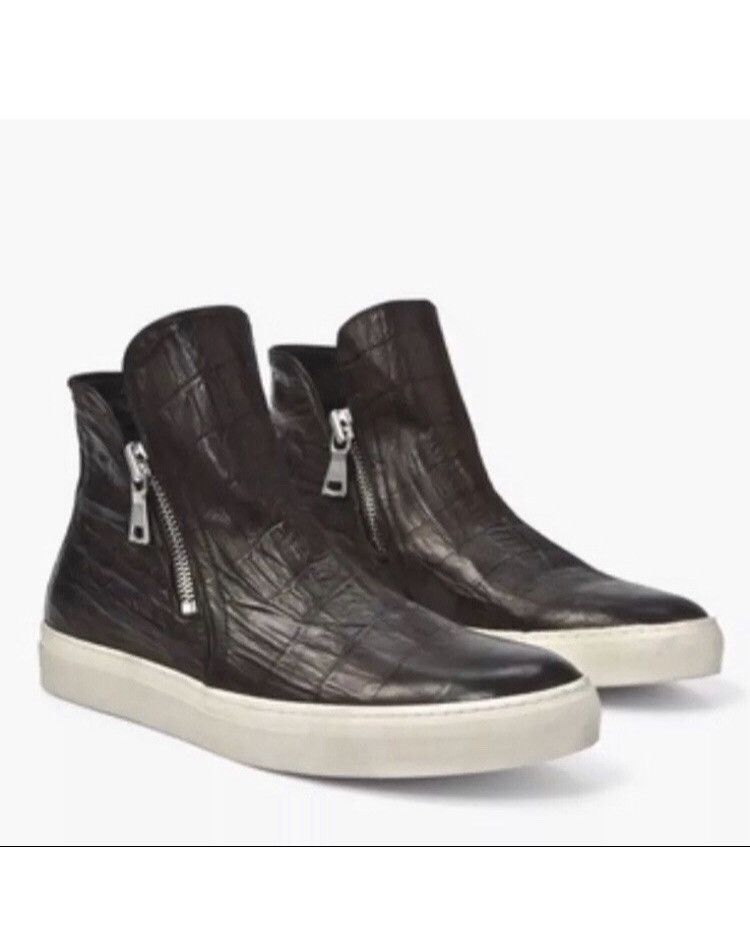 John Varvatos Reed wire insert double zip sneaker. Size 9.5