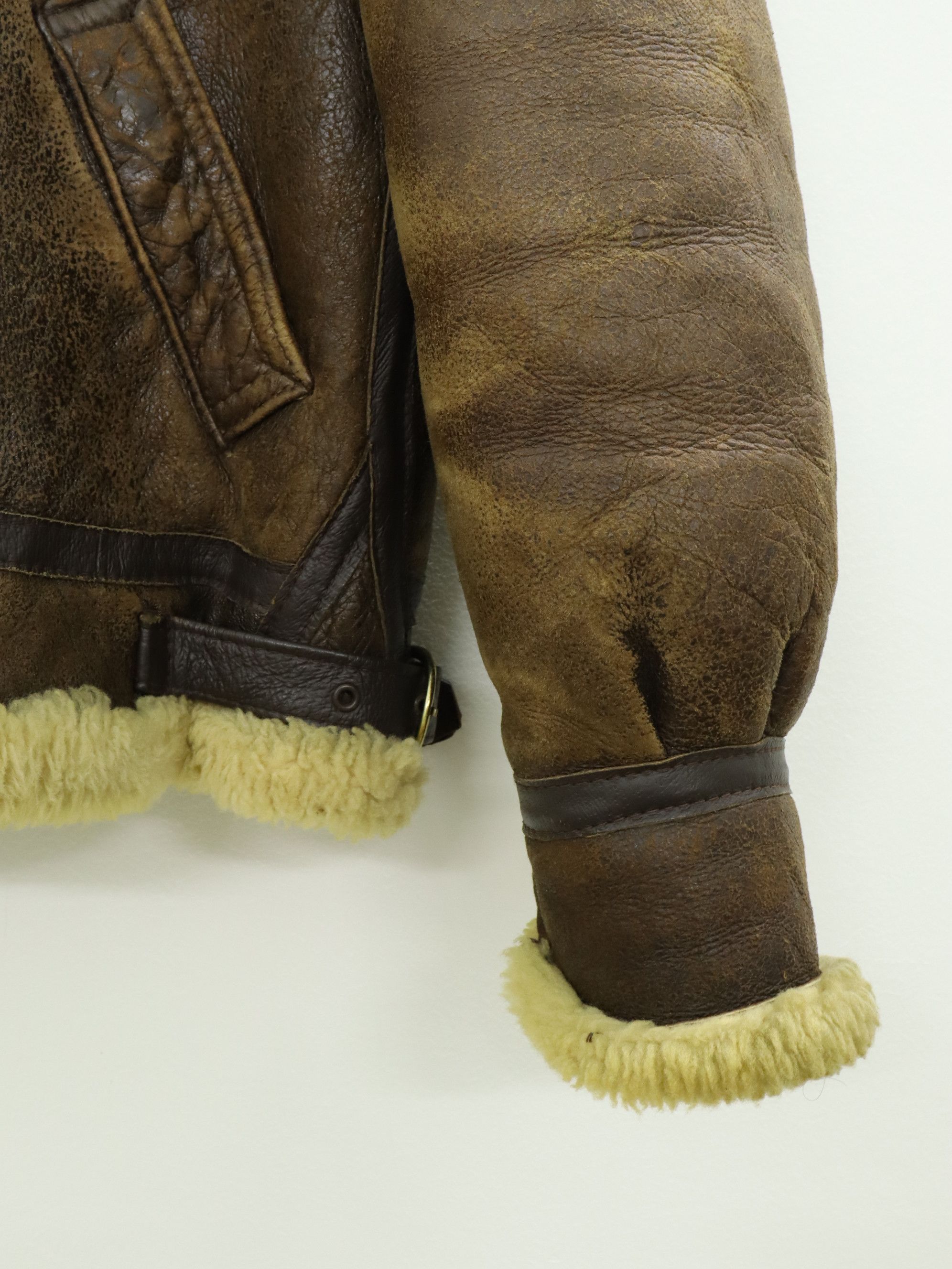 Schott SCHOTT TYPE B-3 SHEARLING LEATHER USAAF FLIGHT BOMBER JKT Size US M / EU 48-50 / 2 - 17 Thumbnail