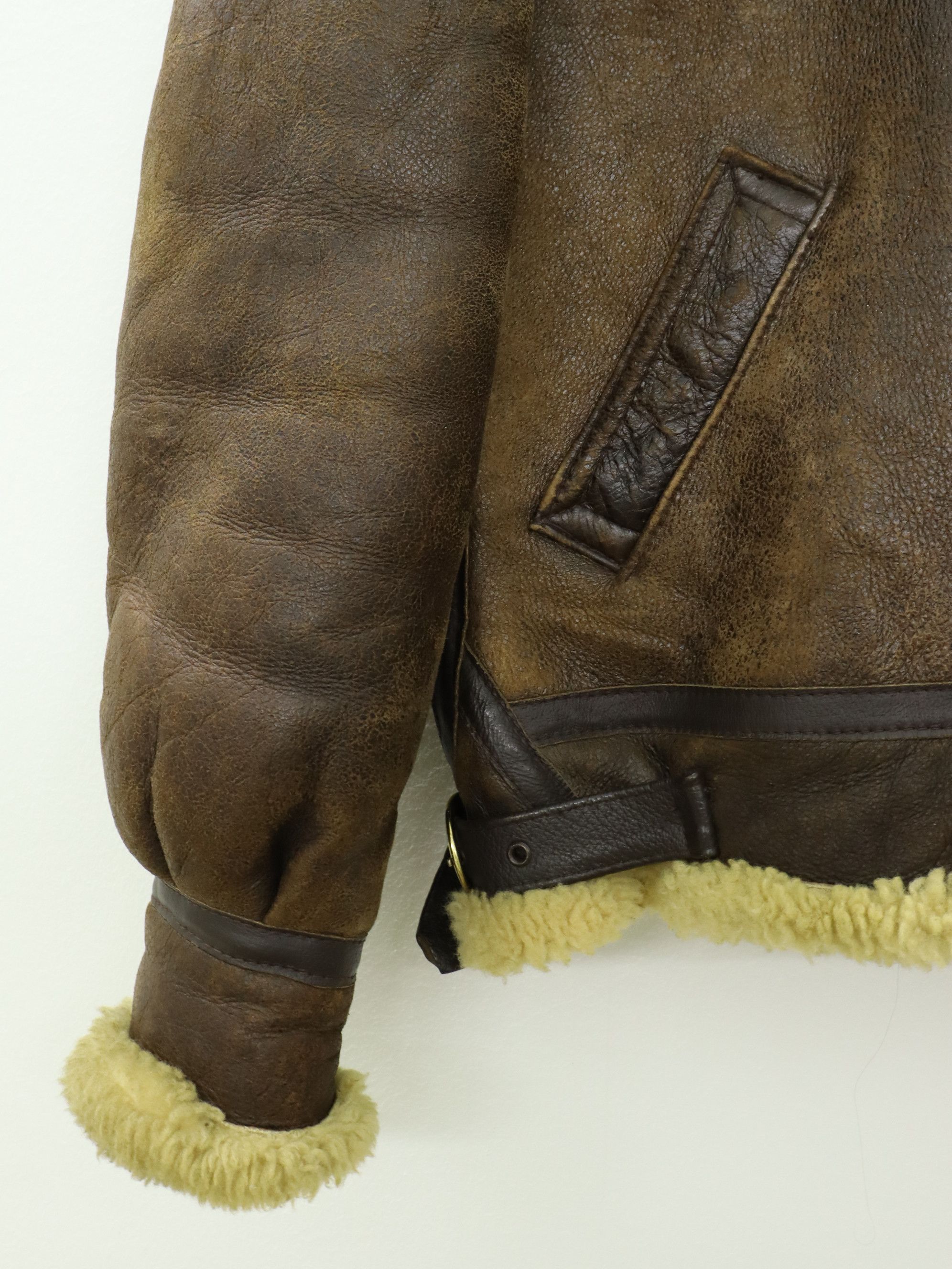 Schott SCHOTT TYPE B-3 SHEARLING LEATHER USAAF FLIGHT BOMBER JKT Size US M / EU 48-50 / 2 - 18 Thumbnail