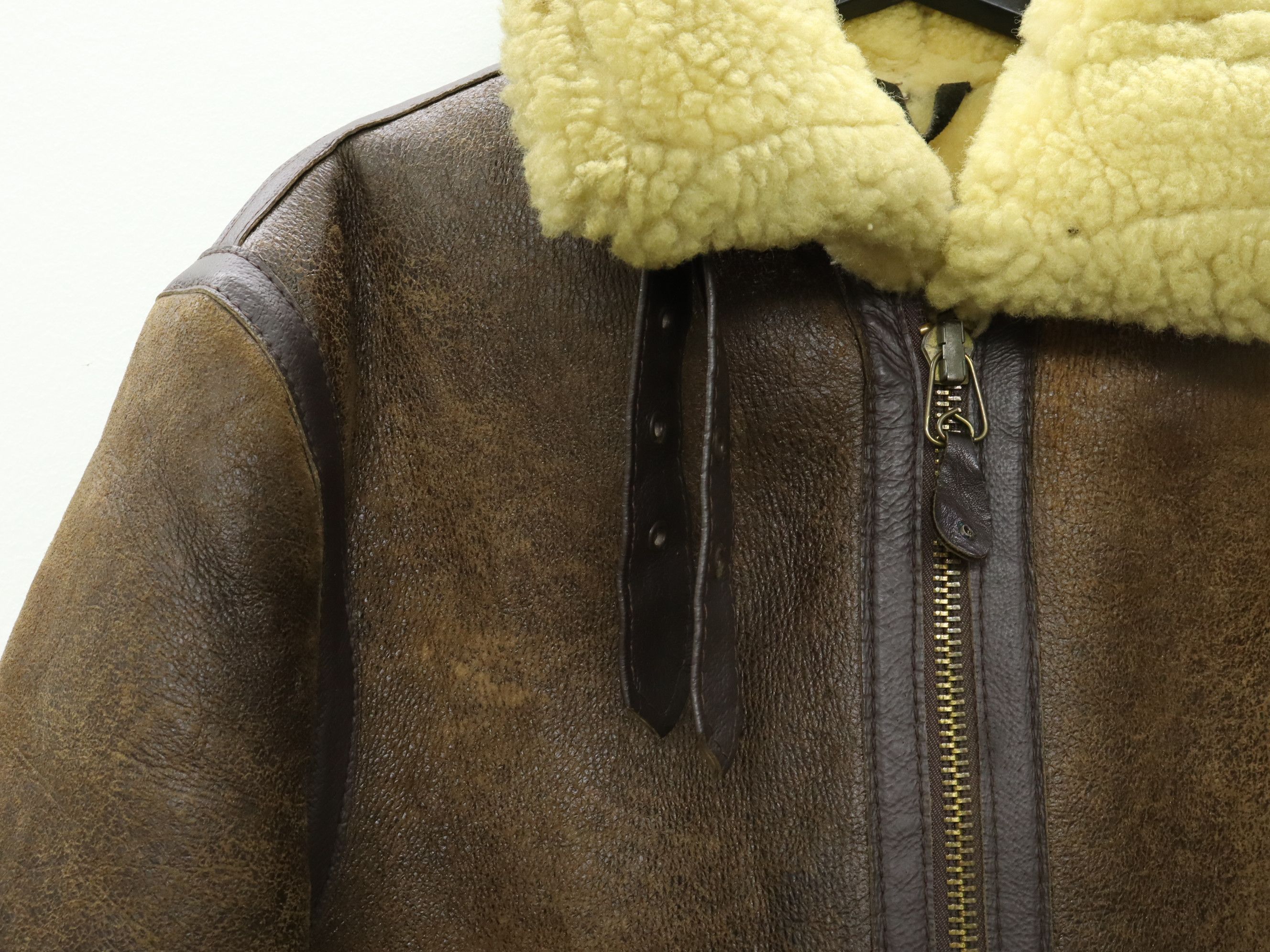 Schott SCHOTT TYPE B-3 SHEARLING LEATHER USAAF FLIGHT BOMBER JKT Size US M / EU 48-50 / 2 - 8 Thumbnail